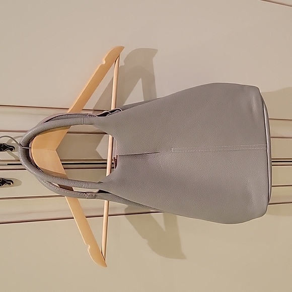 COPY - Bag - Picture 1 of 6